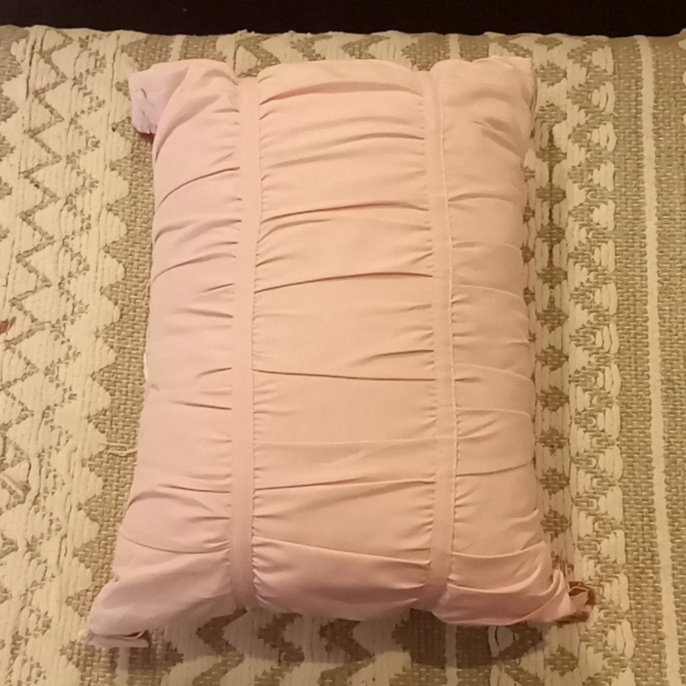 Bundle of pillow and Owl/flower make a pillow - Picture 2 of 6